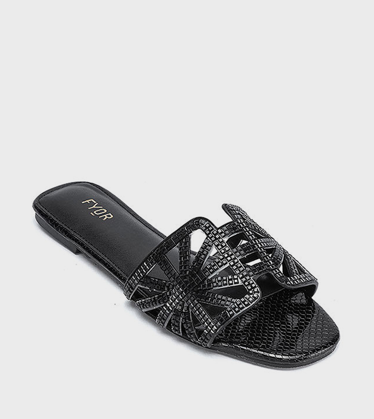 Embellished Open Toe Flat Sandals