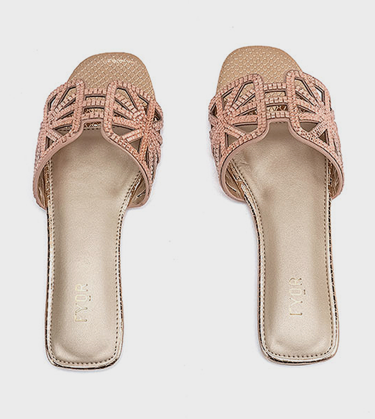 Embellished Open Toe Flat Sandals