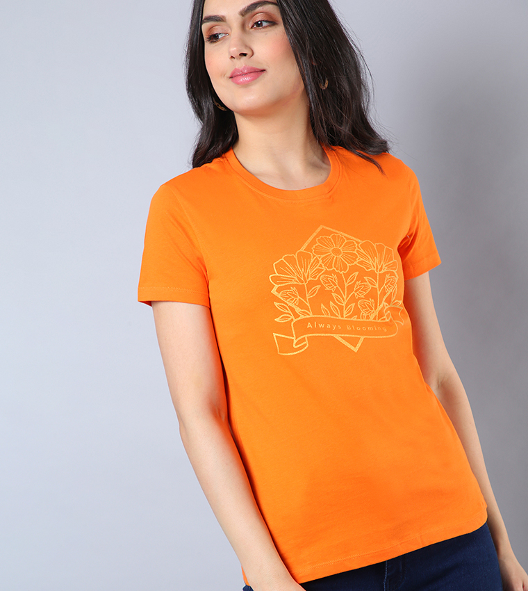 Orange t outlet shirt girl