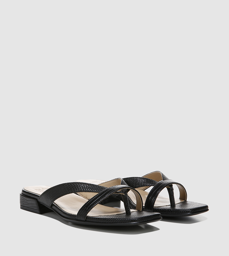 black naturalizer sandals