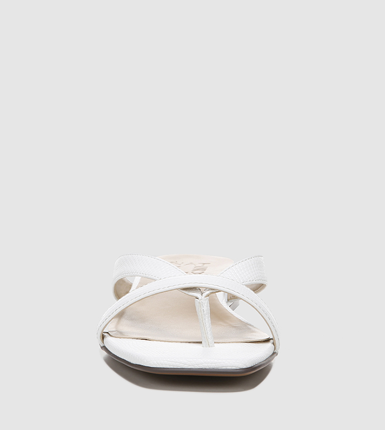 naturalizer sandals white