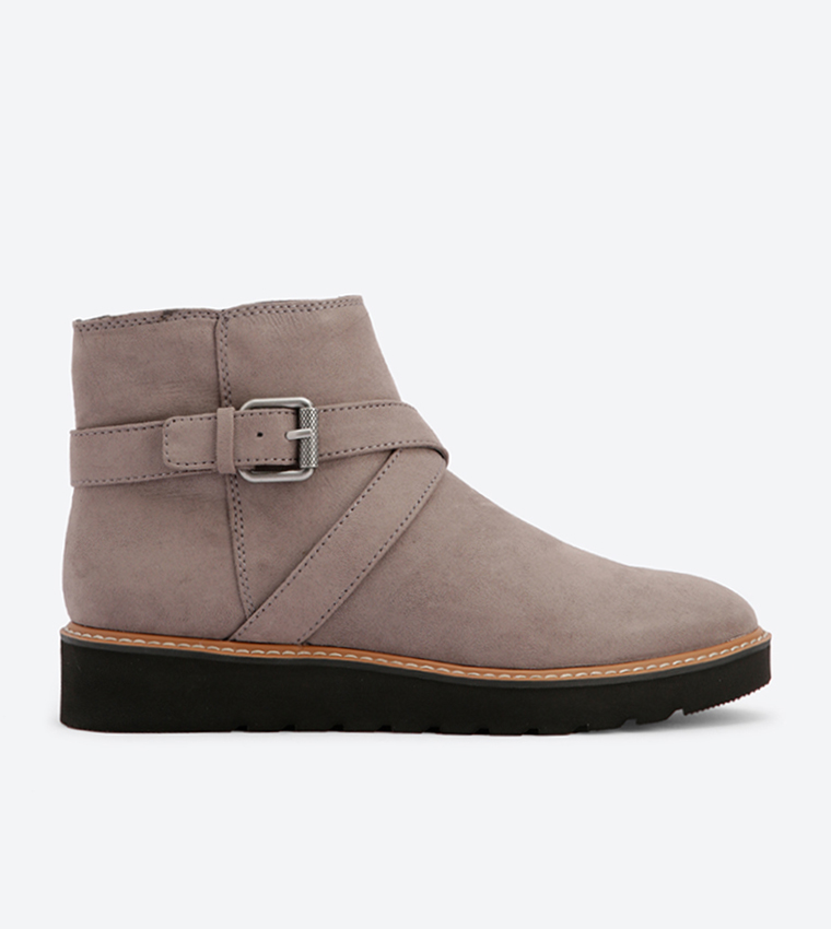 Buy Naturalizer Element Boots Grey NAELEMENT In Grey 6thStreet Kuwait