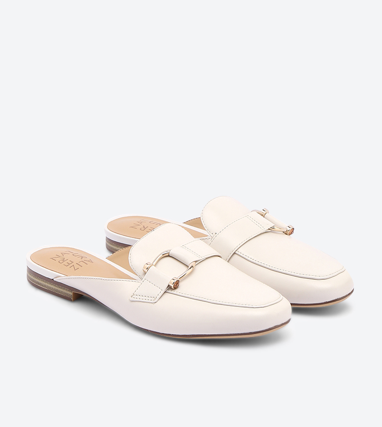 Buy Naturalizer Etta Mules White NAETTA In White | 6thStreet UAE