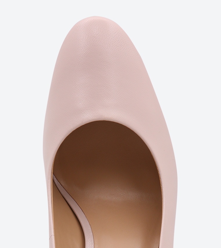 Buy Naturalizer Gloria Pumps Nude In Nude 6thStreet Qatar