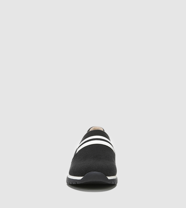HADDIE Slip-On Casual Shoes