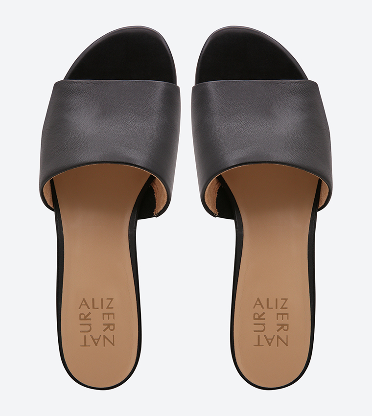 naturalizer mules