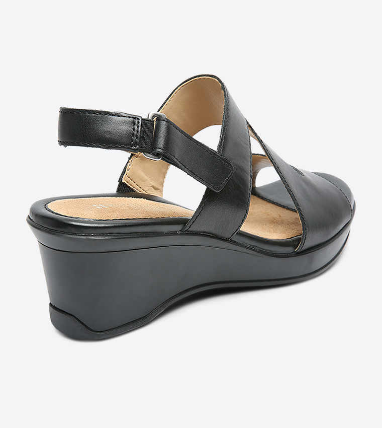 Naturalizer valerie wedge discount sandals