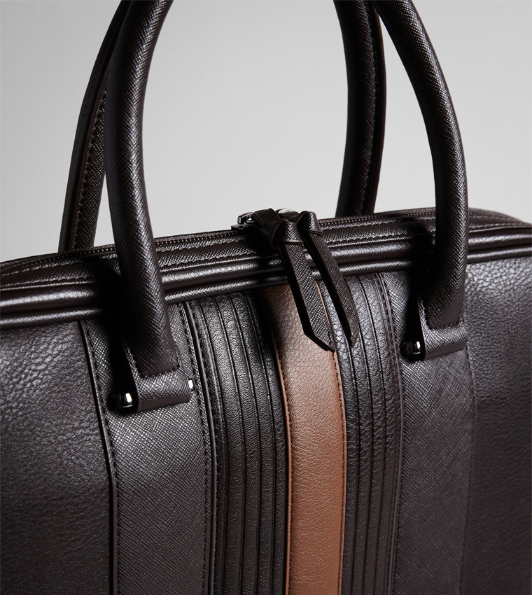 Contrast Trim Messenger Bag