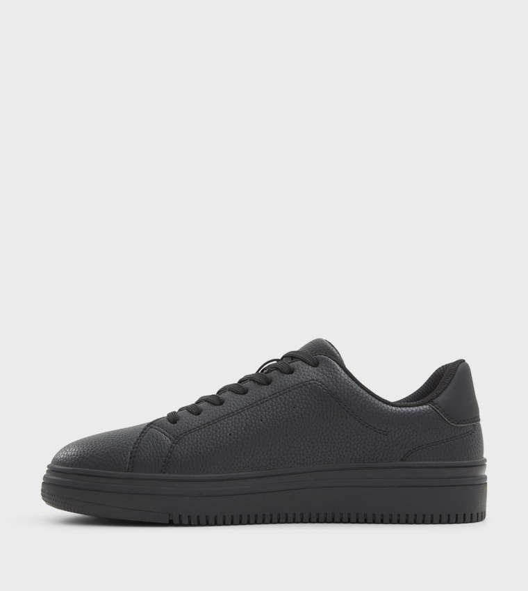 NEWCOMB Round Toe Lace-Up Sneakers