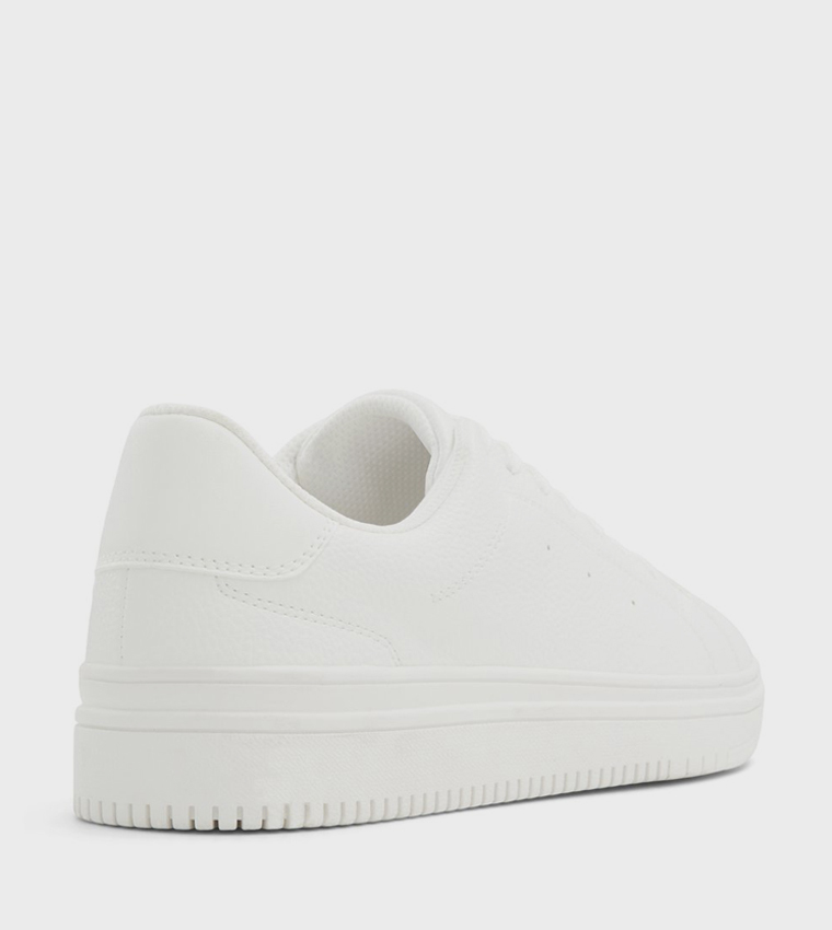 NEWCOMB Round Toe Lace-Up Sneakers