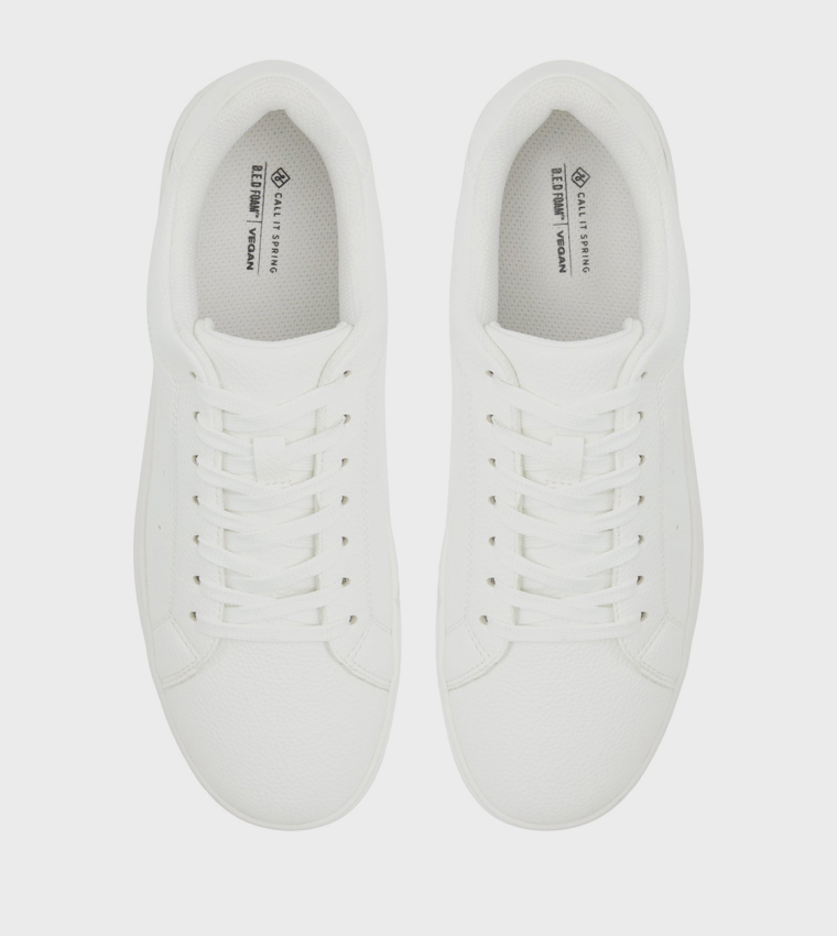 NEWCOMB Round Toe Lace-Up Sneakers