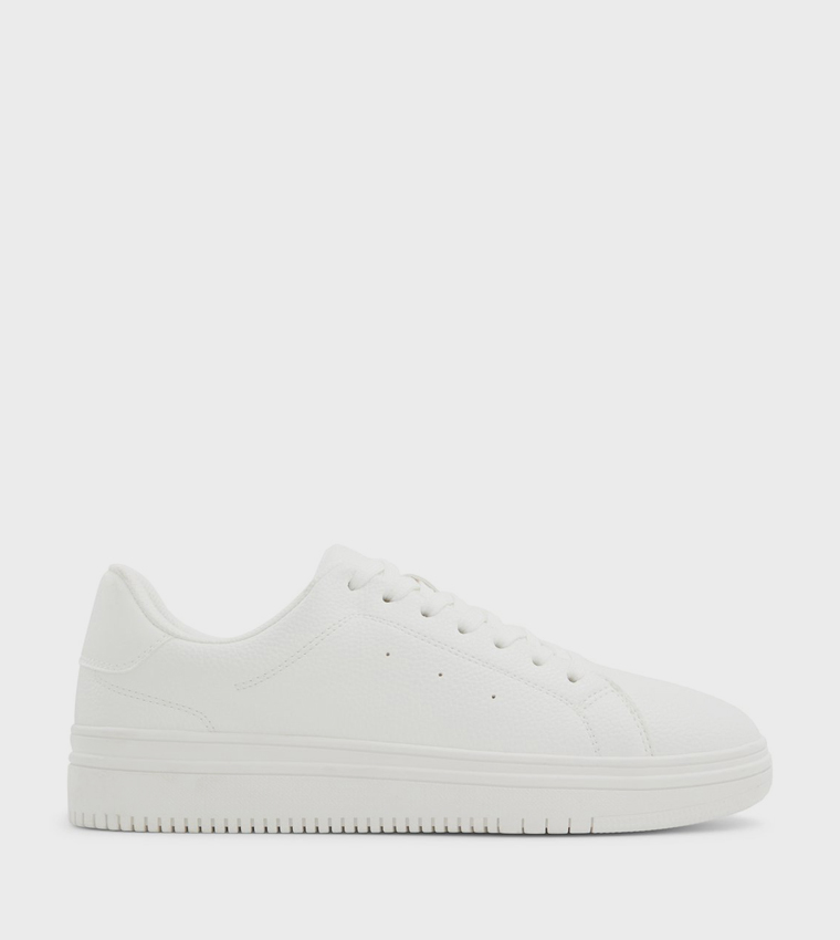 NEWCOMB Round Toe Lace-Up Sneakers