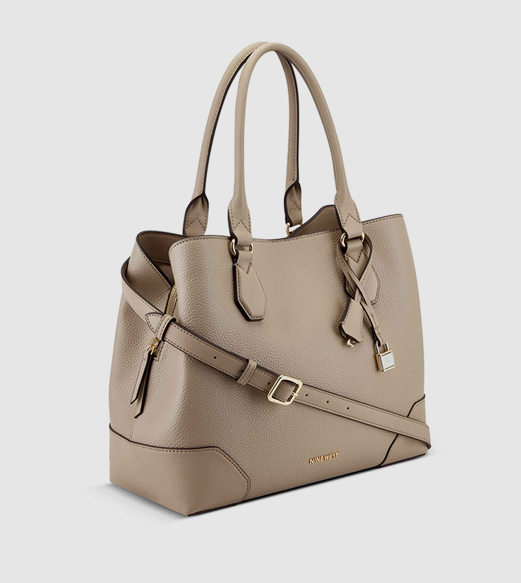 BROOKLYN Textured Logo Detail Tote Bag