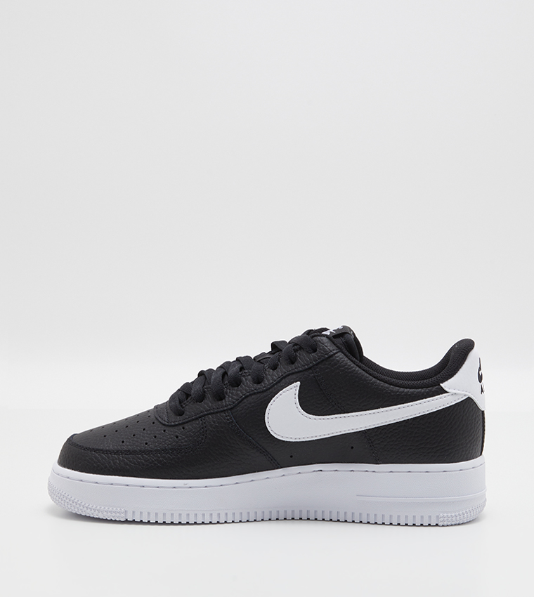 Air Force 1 '07 Lace-Up Platform Sneakers