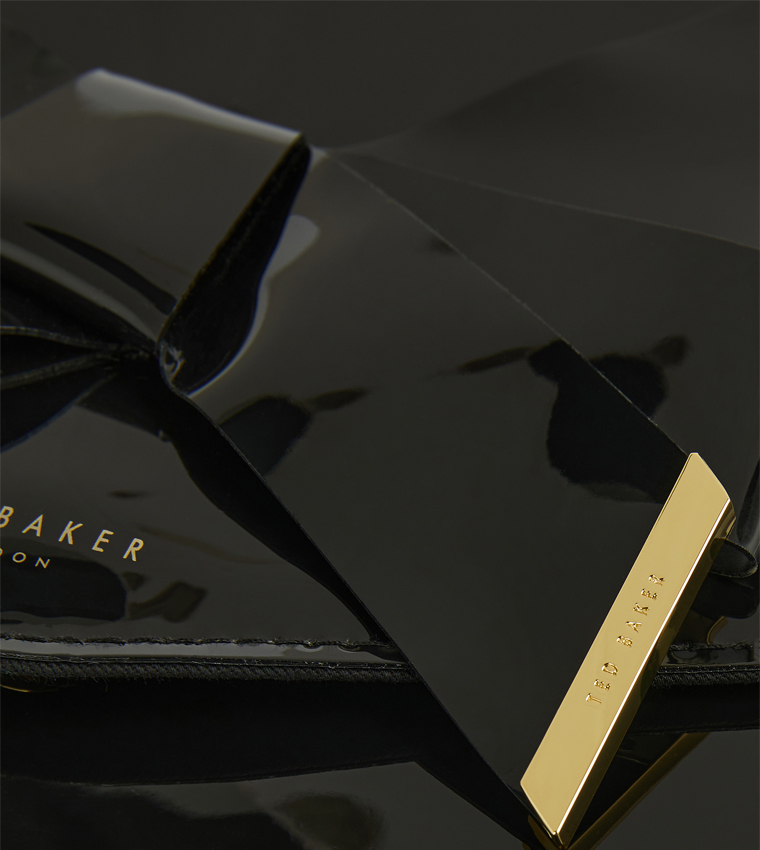Bow Detail Envelope Clutch