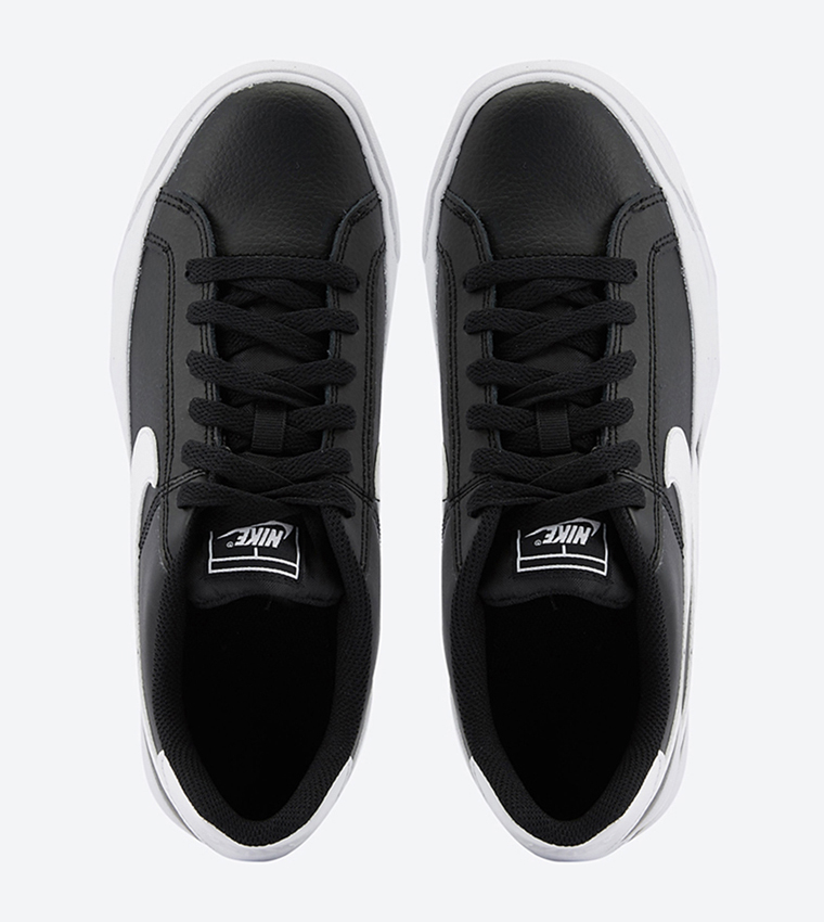 court royale ac ladies trainers