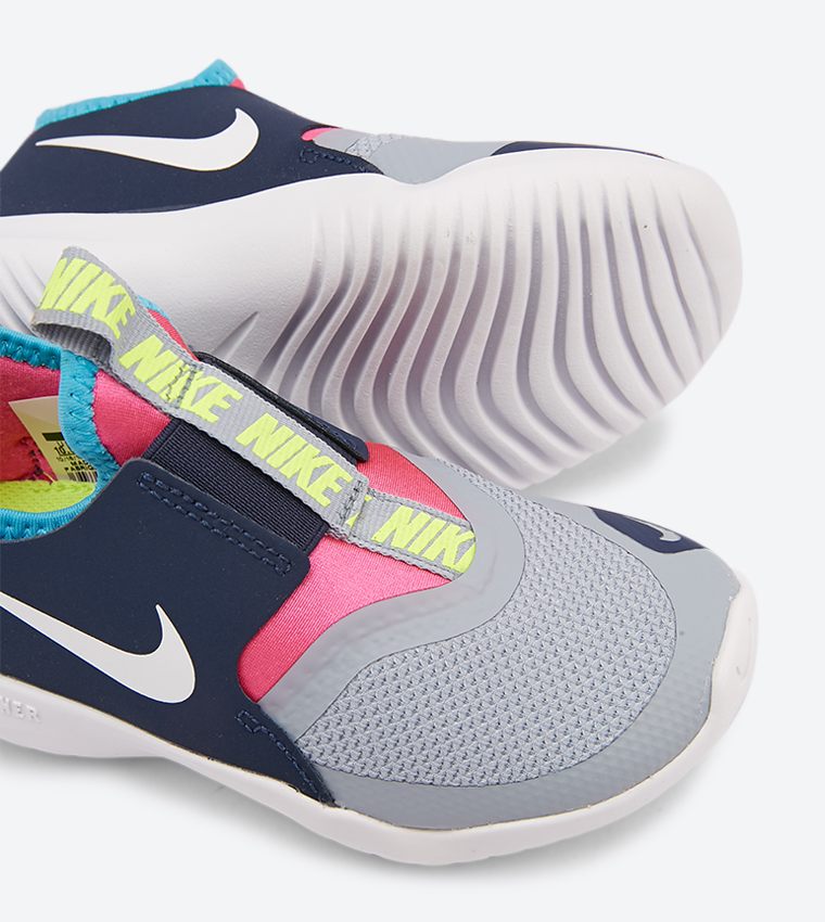Flex Runner Ps Round Toe Sneakers - Multi