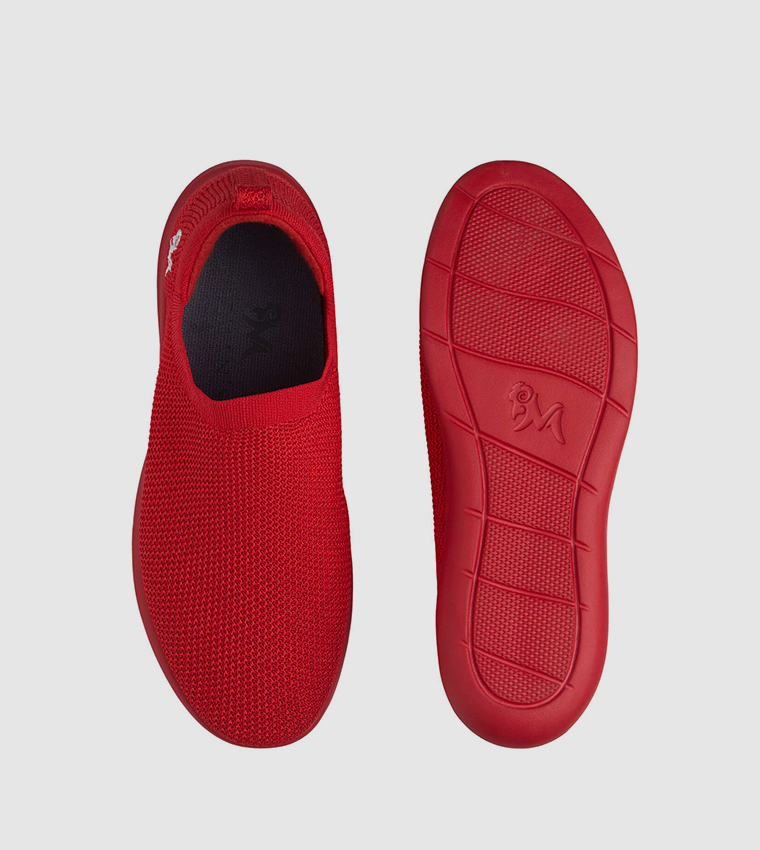 Mesh Relive Knit Slip-On Shoes