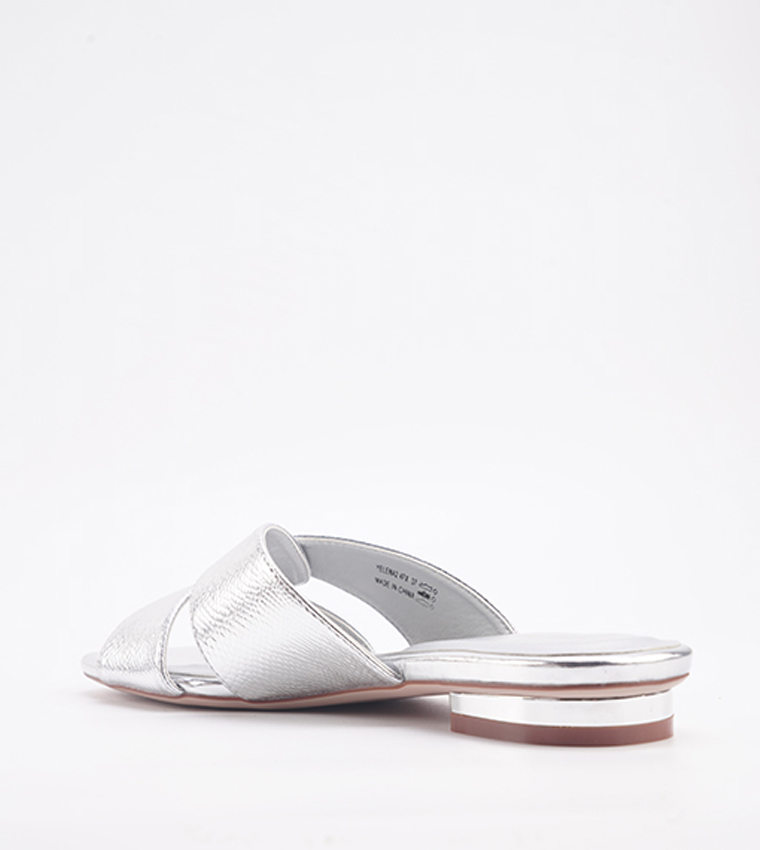 YELENA Metallic Flat Sandals