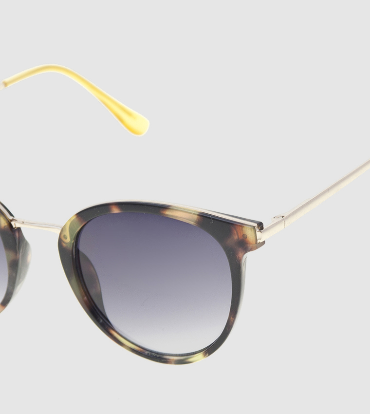 Round Sunglasses
