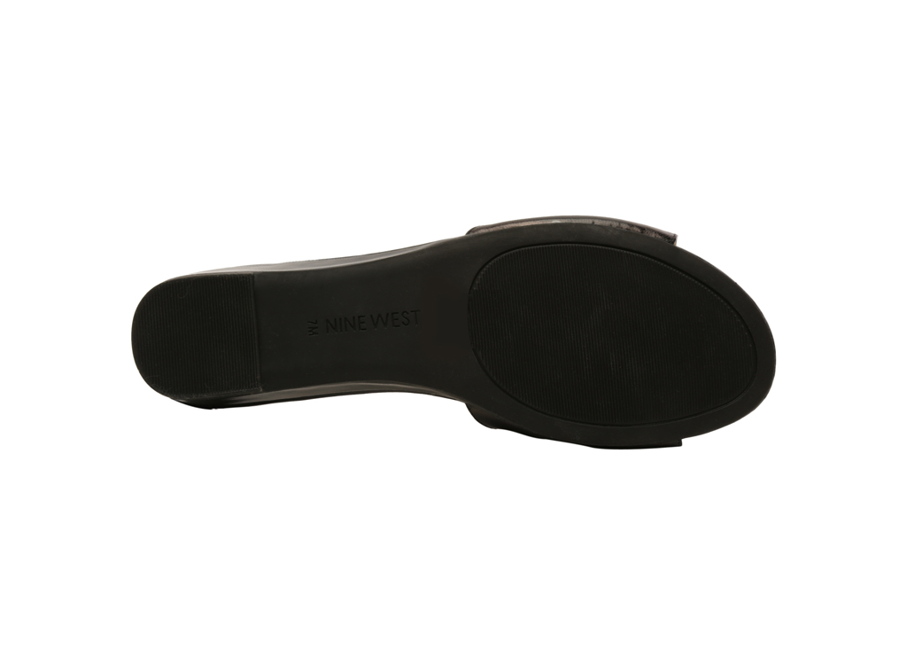Talktome Black Flats
