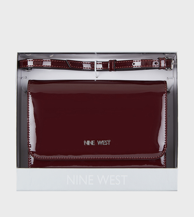 QUINTA Flap Crossbody Bag