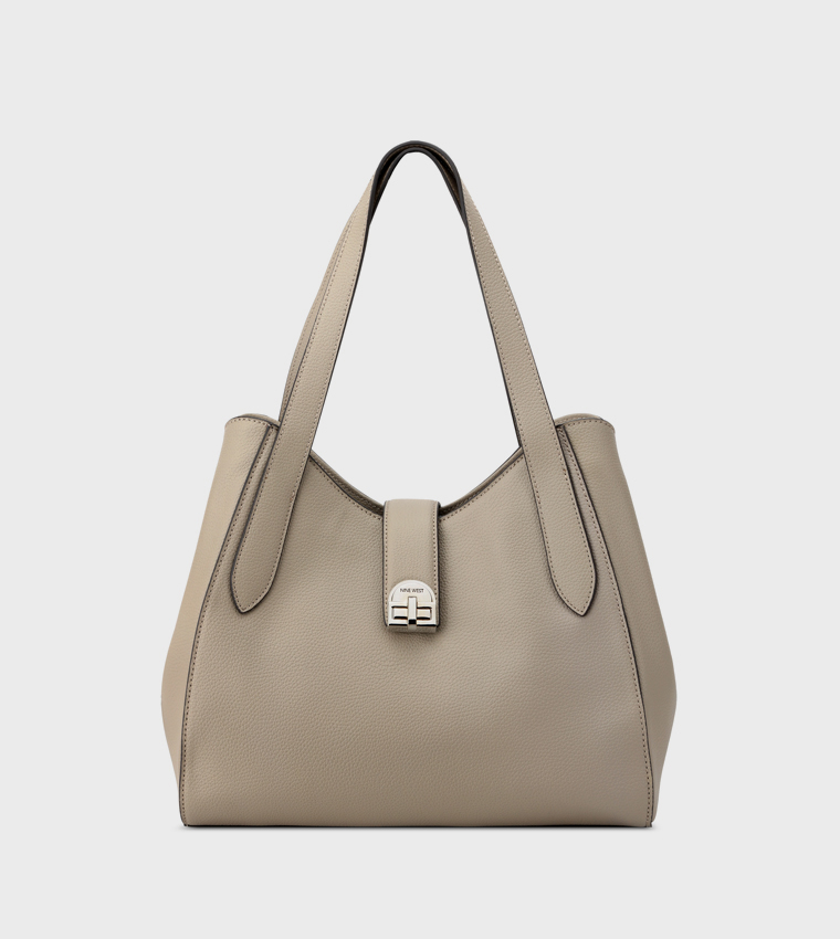 GELINA Textured Shoulder Bag