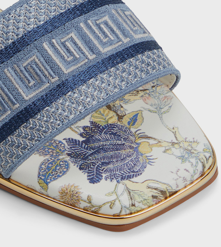 OCEANIA Embroidered Flat Sandals