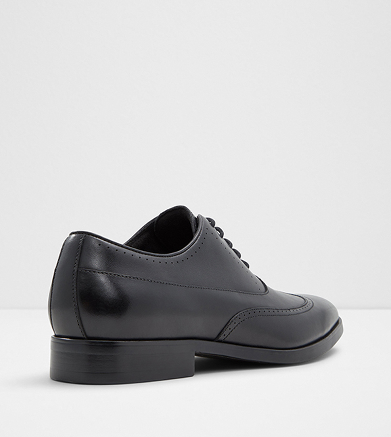 OLEANDER Lace-Up Oxford Shoes
