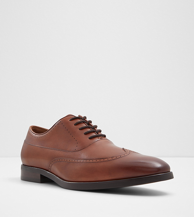 Oxford top lace up
