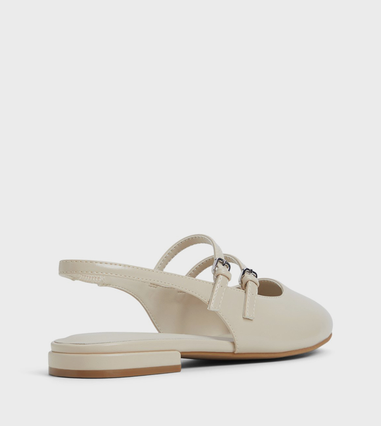 OPHELLIA Buckle Detail Flat Shoes
