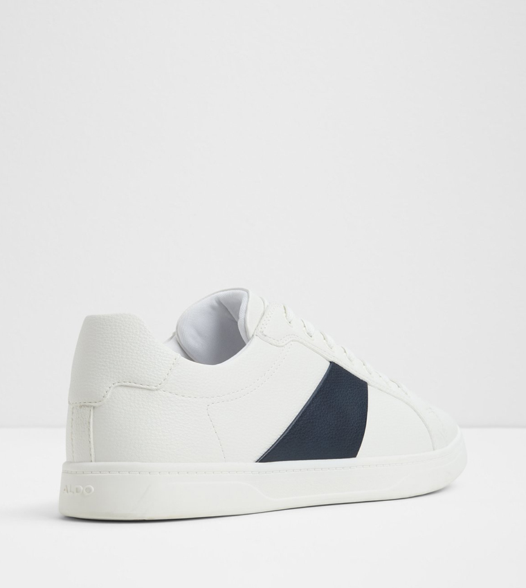 OZZY Round Toe Lace-Up Sneakers