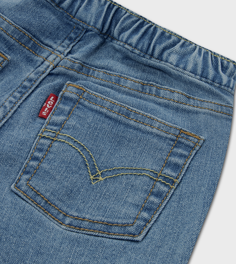 تيشيرت أطفال كم قصير بطبعة مع شورت جينز