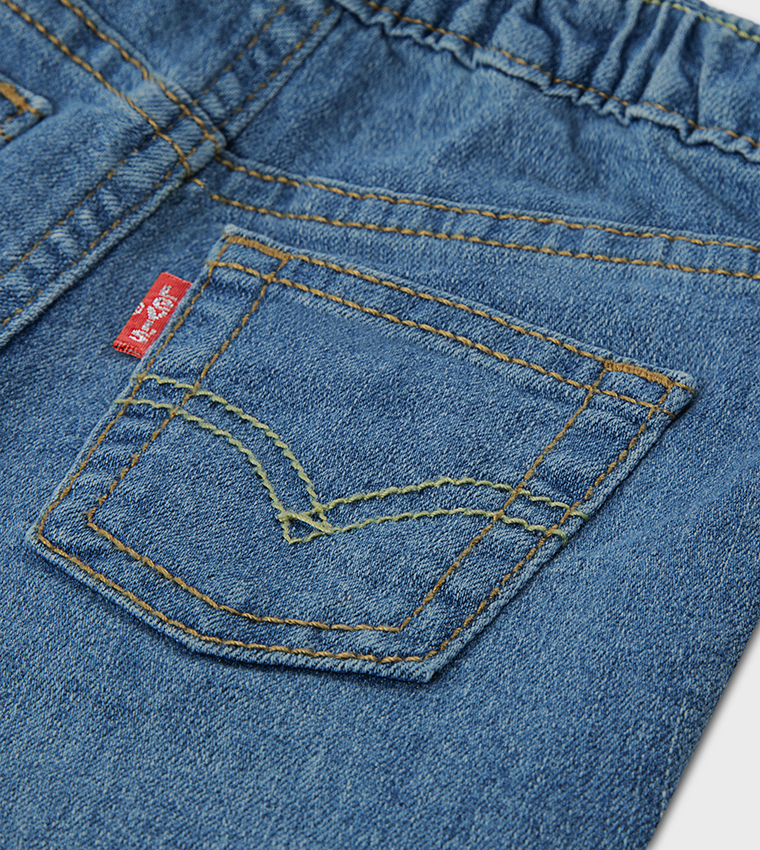 تيشيرت أطفال كم قصير بطبعة مع شورت جينز