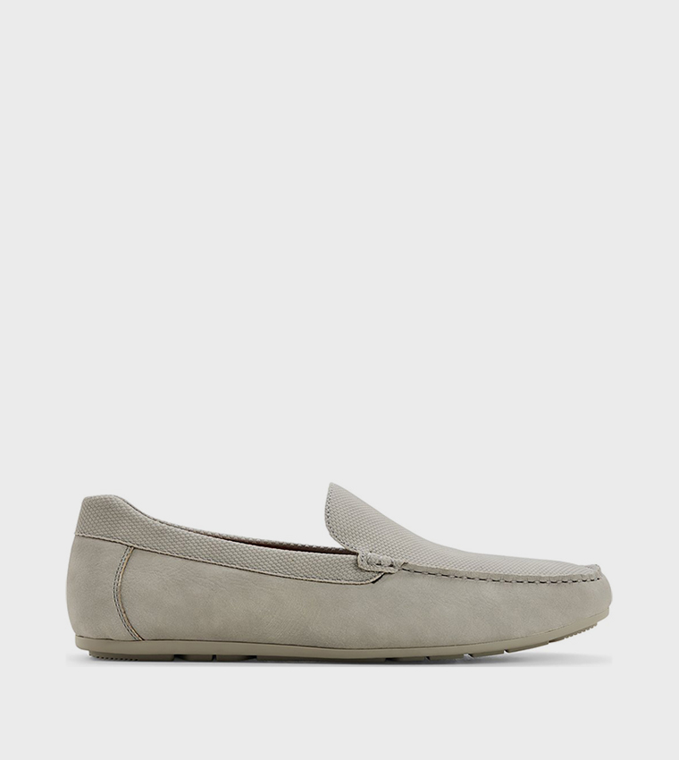PAGANI Solid Loafers