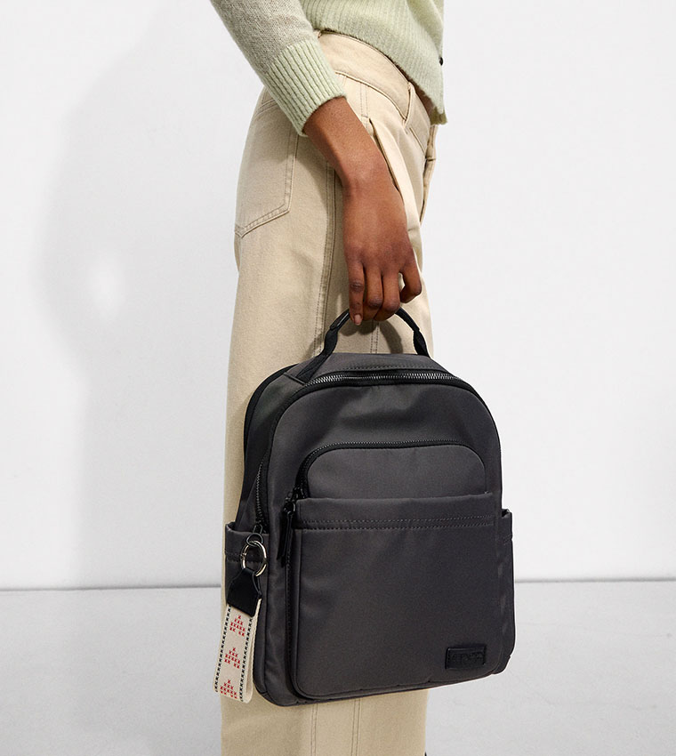 Label Detail Zip Closure Backpack