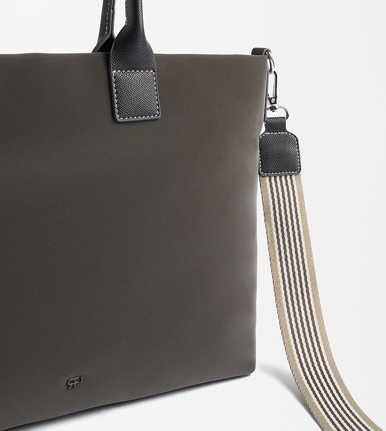 Solid Zip Closure Tote Bag