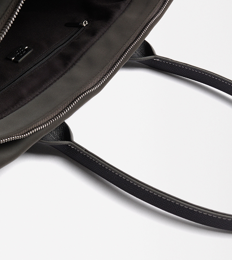 Solid Zip Closure Tote Bag