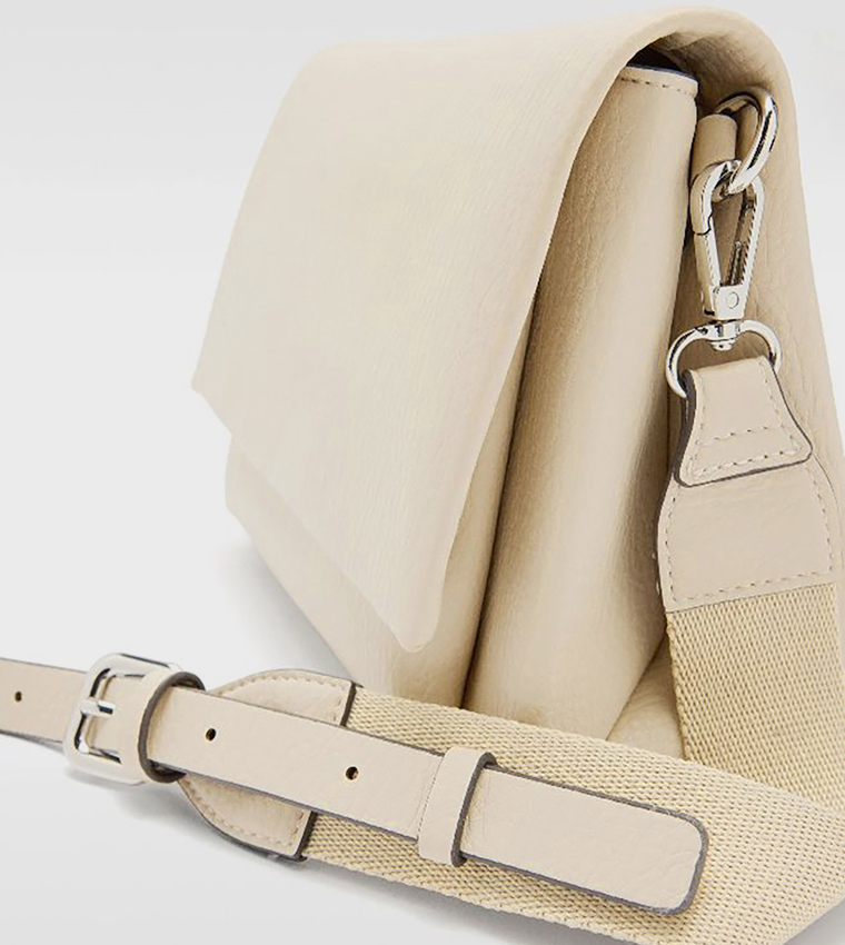 Textured Flap Crossbody Bag