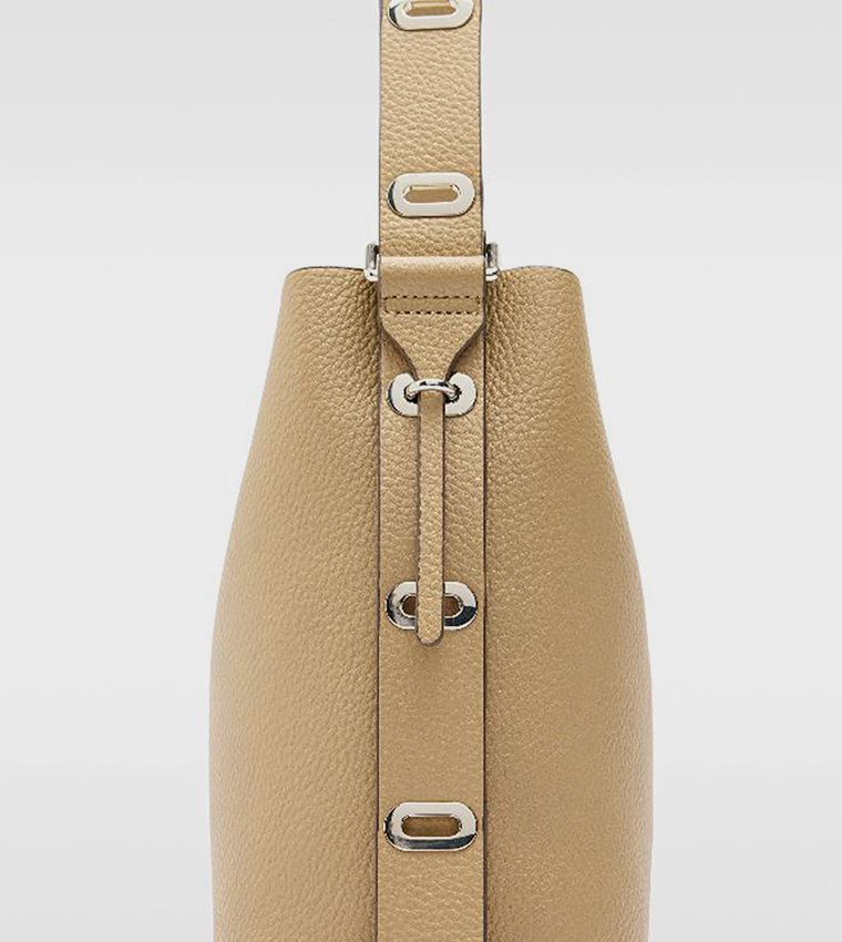 شنطة كتف مع باوتش 