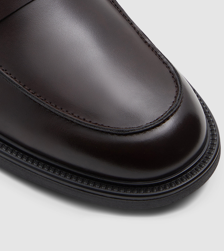 PAYNE Almond Toe Loafers
