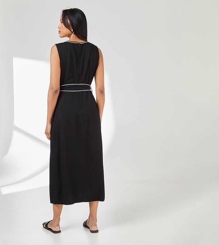 Contrast Trim Belted Utility Midi Dress
