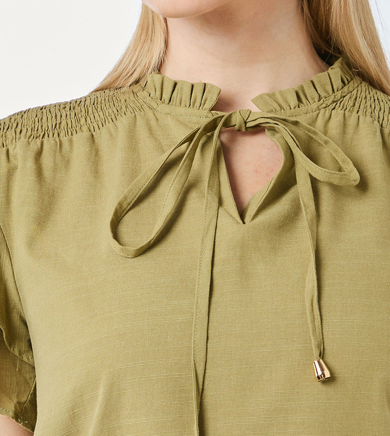 Bubble Hem Flute Sleeves Top