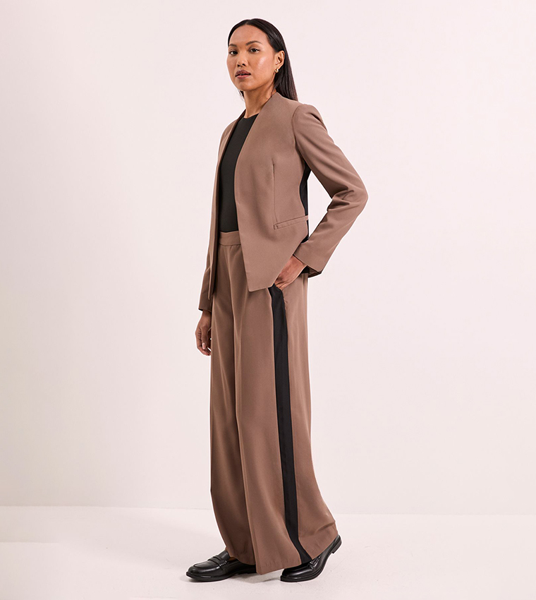 Edge To Edge Side Striped Blazer