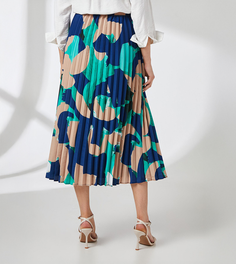 Abstract Print Pleated Crepe Midi Skirt