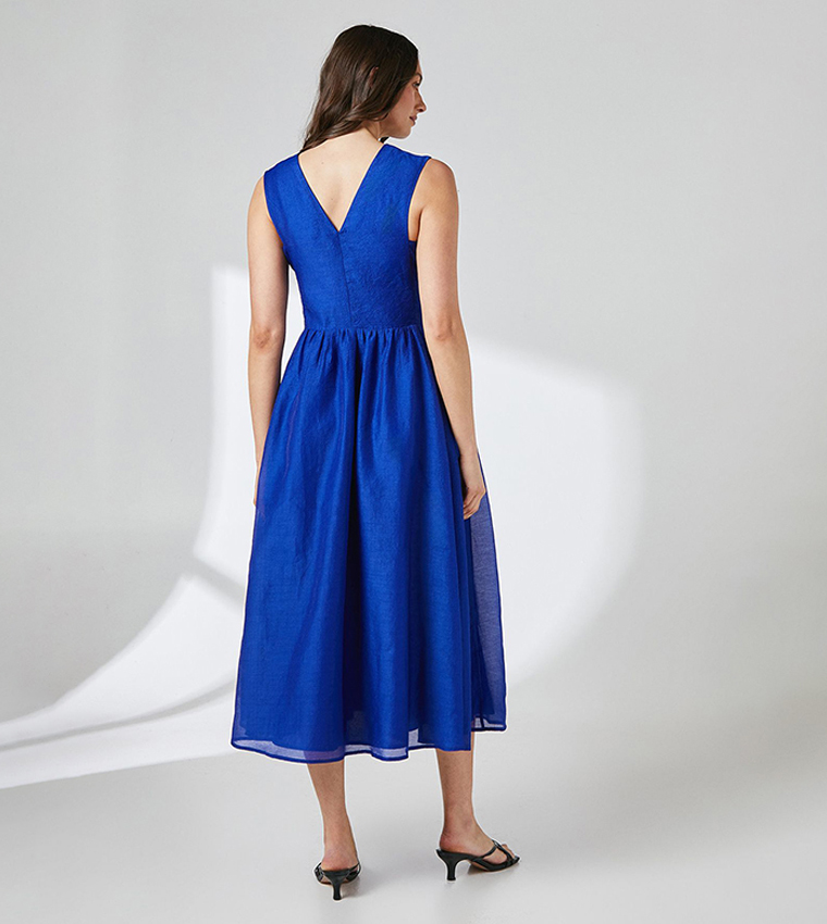 Pleat Detail V-Neck Organza Midi Dress