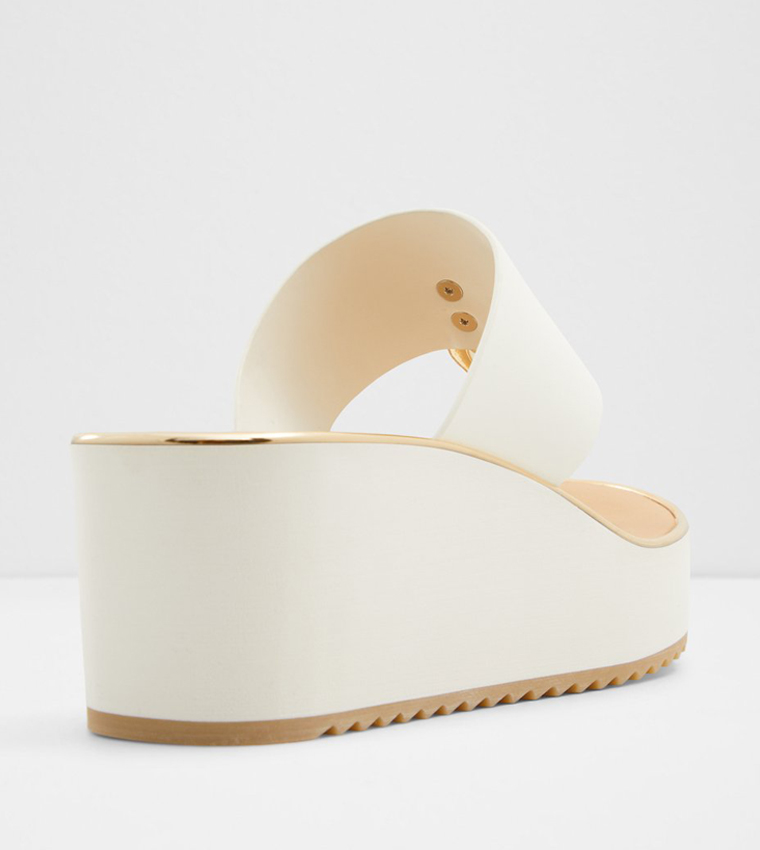 PENELOPY Metal Detail Wedges