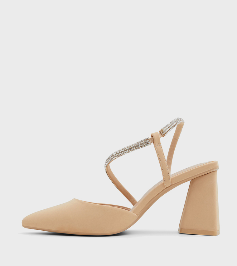 PETRRAA Embellished Pumps