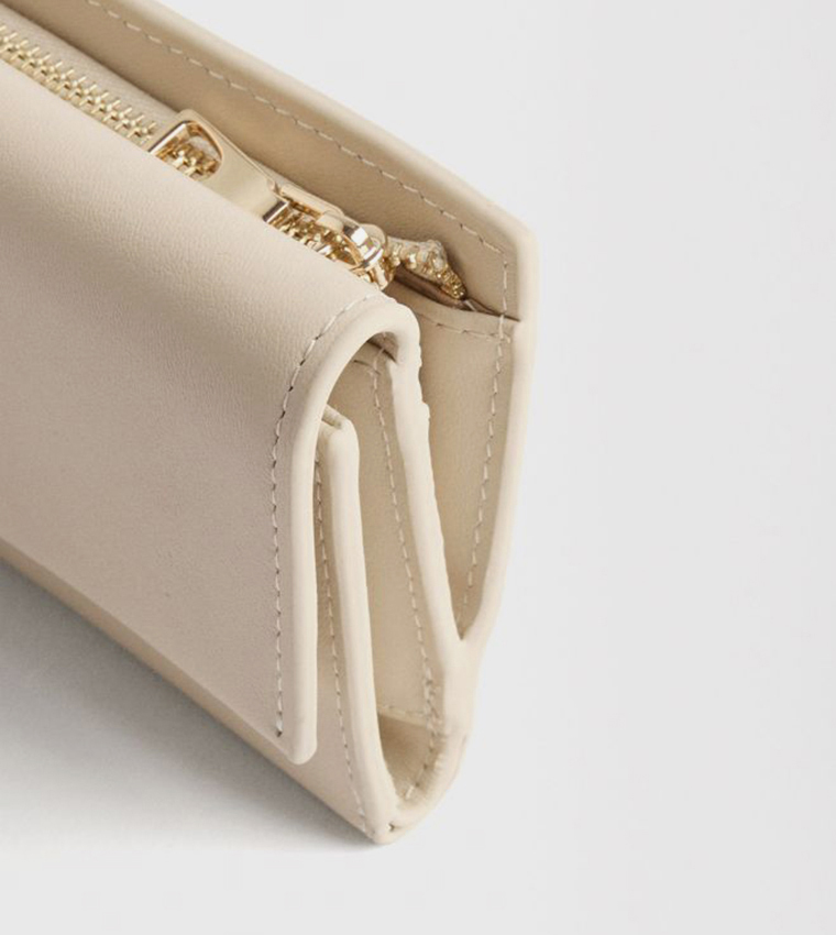 Textured Leather Tri-Fold Wallet