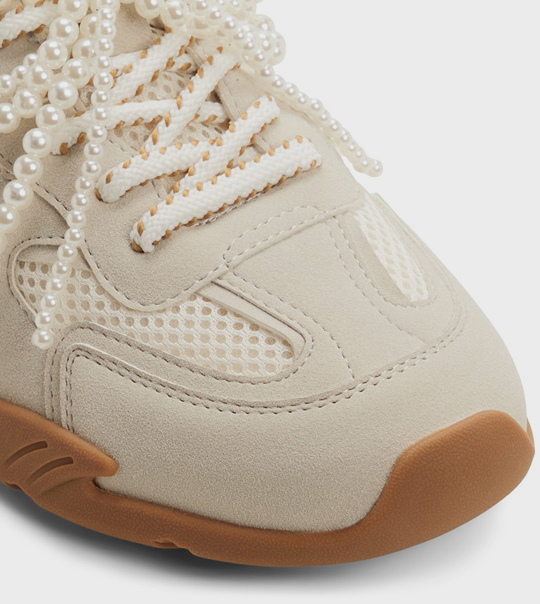 PIXELLE Round Toe Runner Sneakers